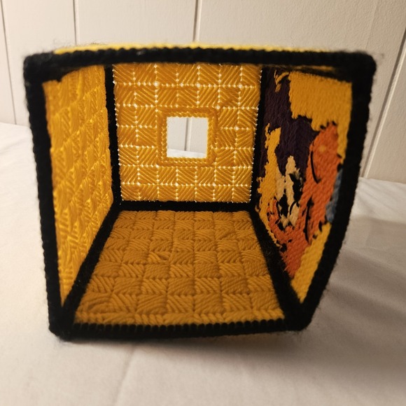 Vintage 1995 Looney Tunes Tissue Box Cover "Road Runner" Plastic Canvas - Picture 5 of 8